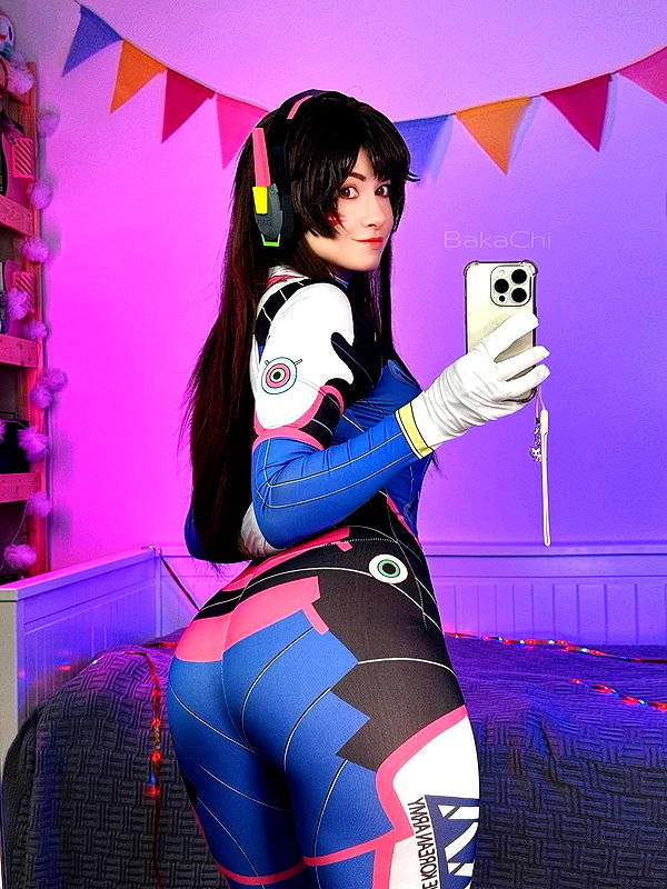 bakachi_cos instagram image archive image