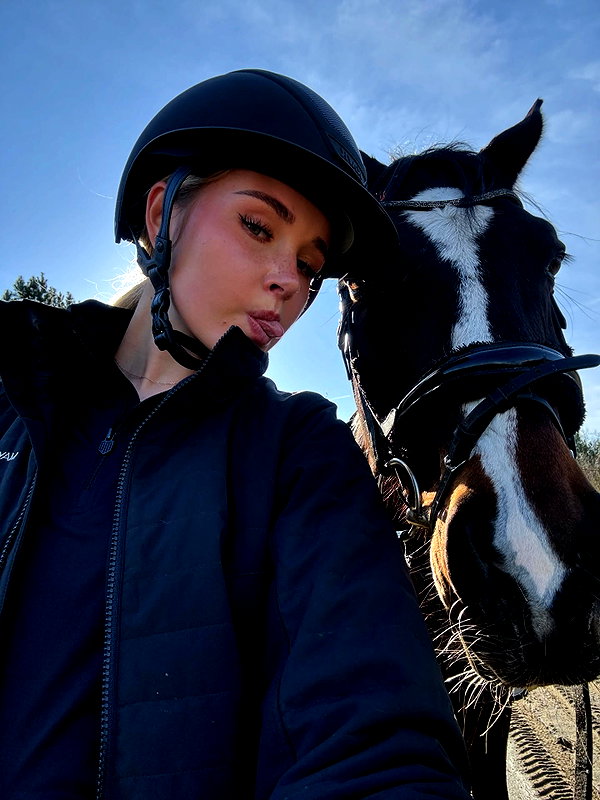 lilih instagram image archive image
