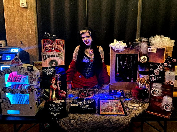 yeahimcaroline instagram image archive image