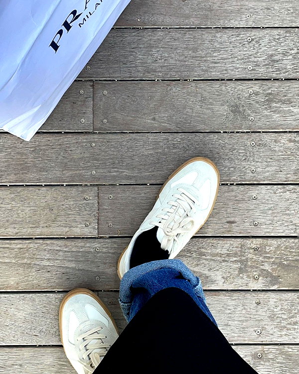 daxbin instagram image archive image