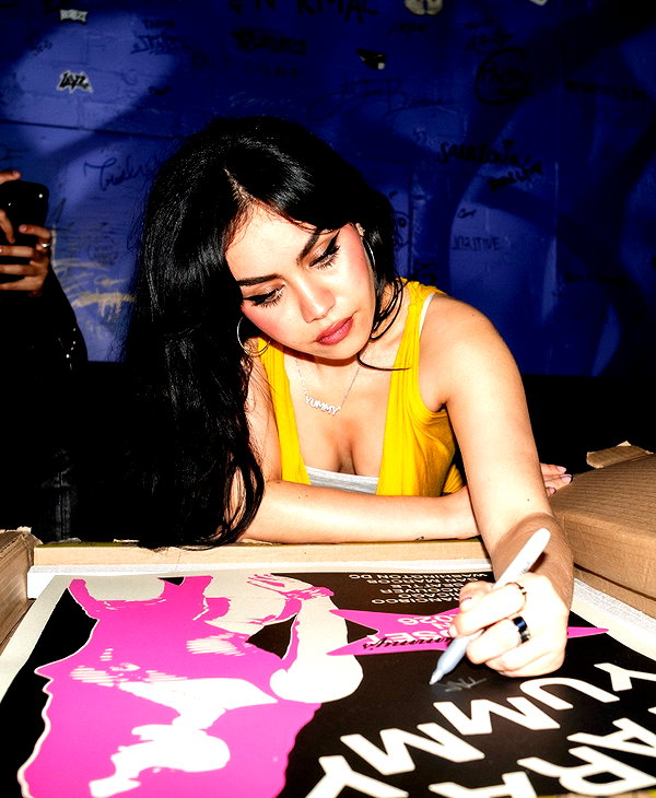 tarayummyy instagram image archive image