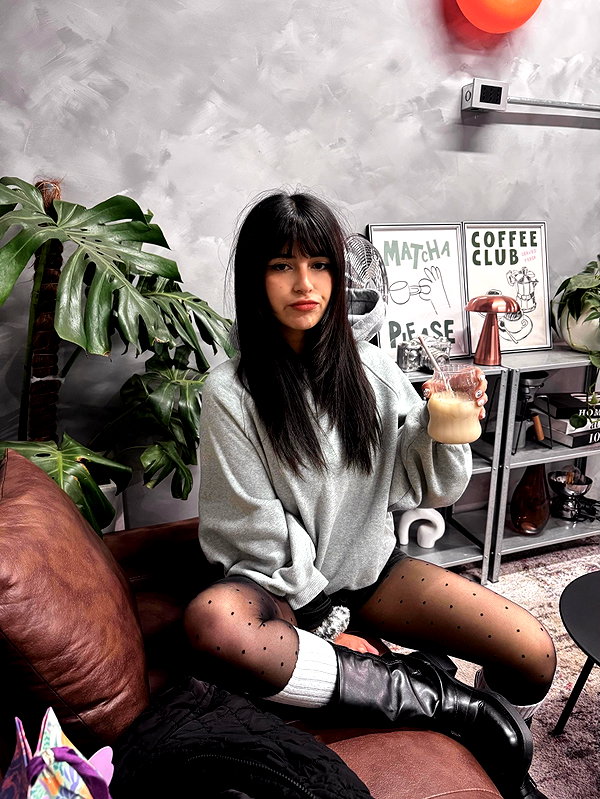 connie.01j instagram image archive image