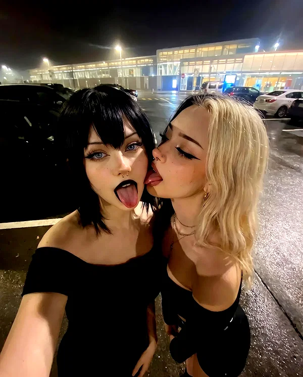 mavistheedracula instagram image archive image