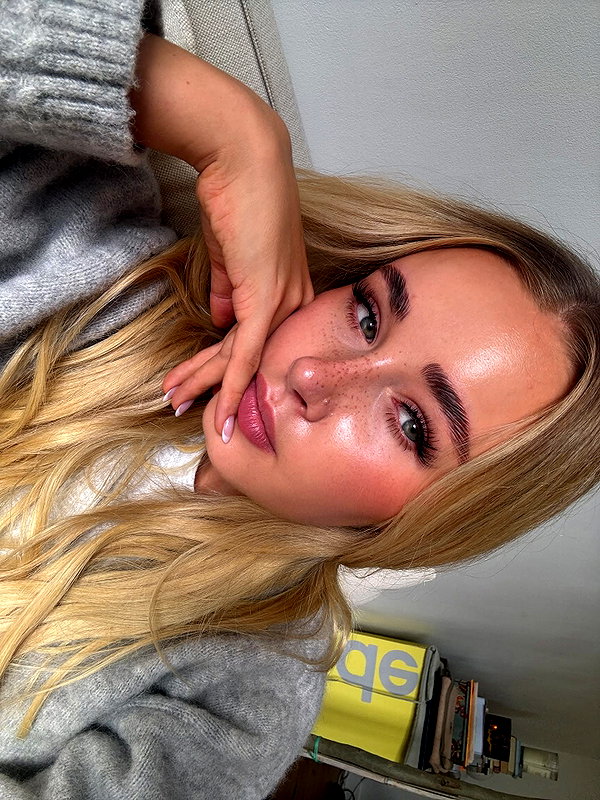 lilih instagram image archive image