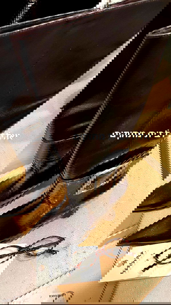 efrat_elmalich image ~ Altpins