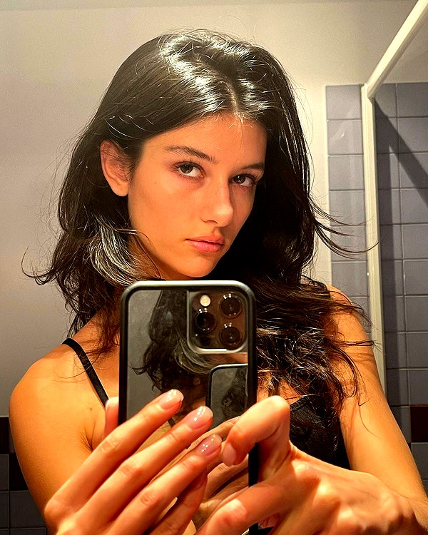 reneeebeller instagram image archive image