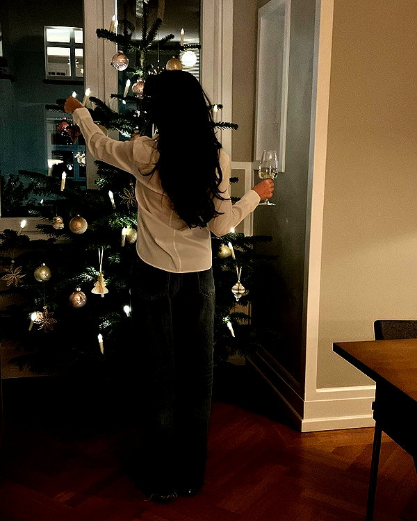 zoeliss instagram image archive image
