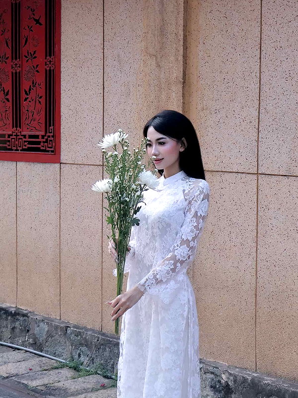 lyhythuedoxinh instagram image archive image