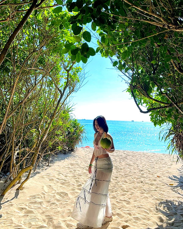 lyhythuedoxinh instagram image archive image