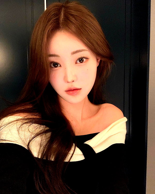 daxbin instagram image archive image