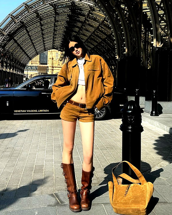 fair_mua instagram image archive image