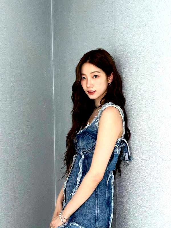 zuhazana instagram image archive image
