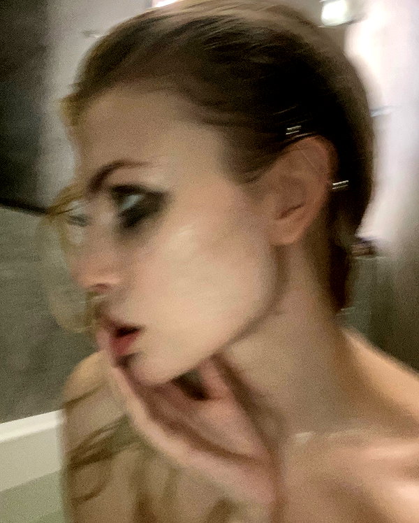 anya4everr instagram image archive image