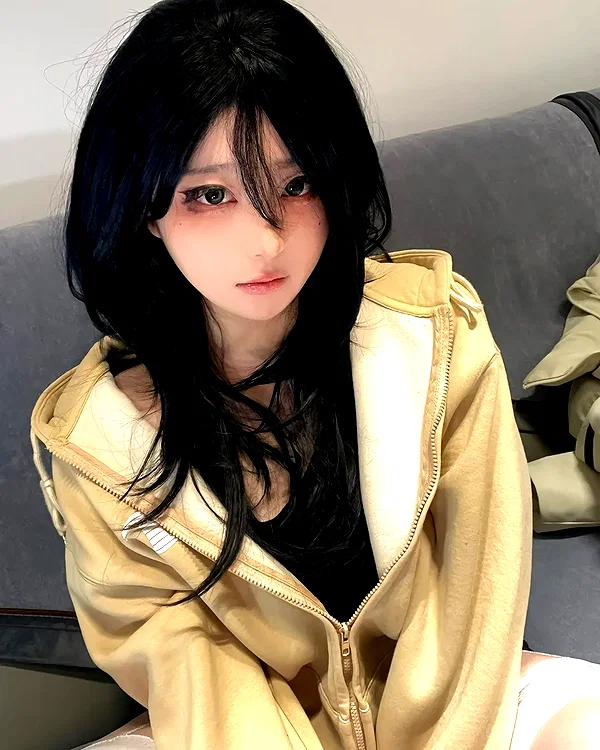 yingyinng_ instagram image archive image