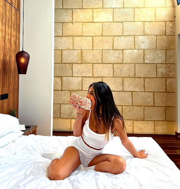 godbless_jess instagram image archive image