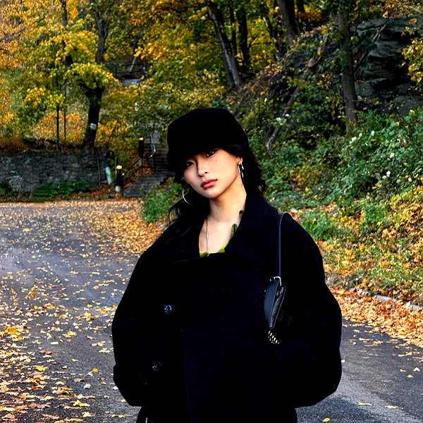 yifan.liii instagram image archive image