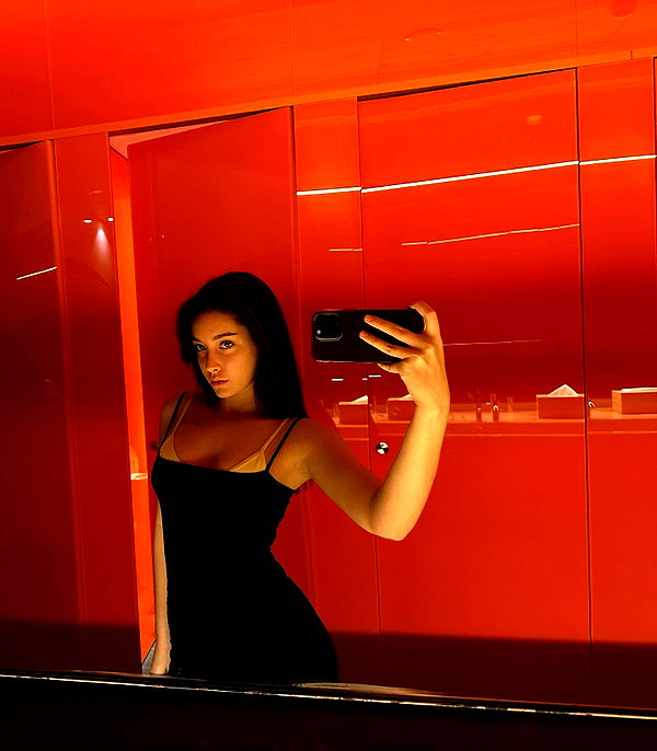 veroni22ka instagram image archive image