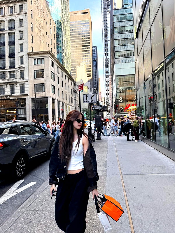 zuhazana instagram image archive image