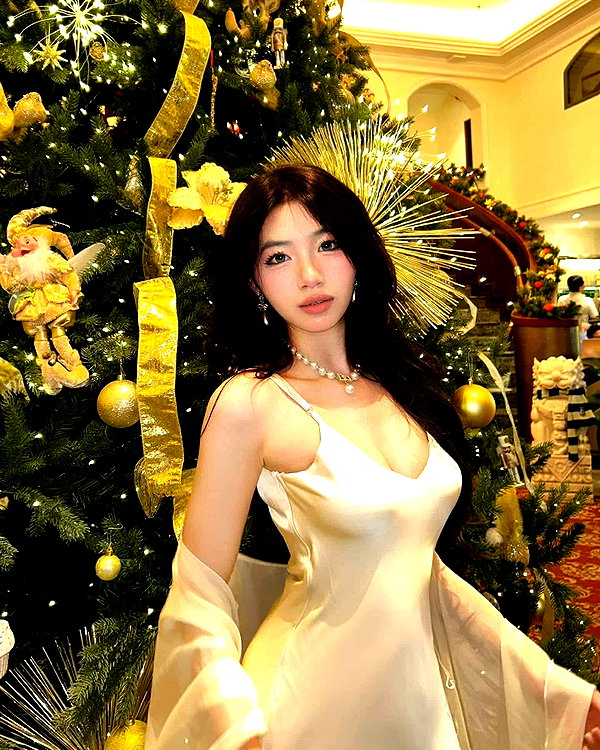 lyhythuedoxinh instagram image archive image