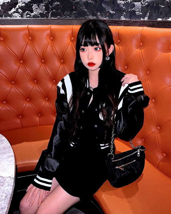 nixqq.425_ instagram image archive image