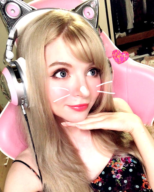 peachmilky_ instagram image archive image