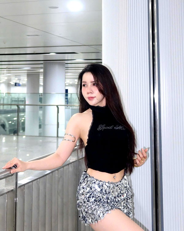 lyhythuedoxinh instagram image archive image
