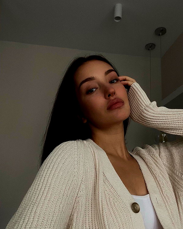 veroni22ka instagram image archive image
