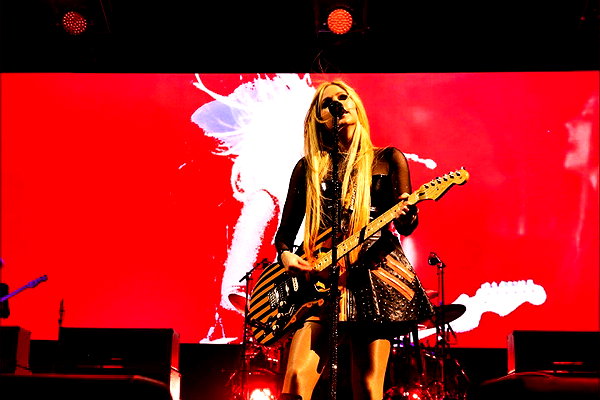 avrillavigne instagram image archive image