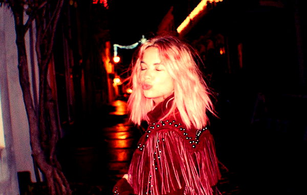 ashleybenson instagram image archive image