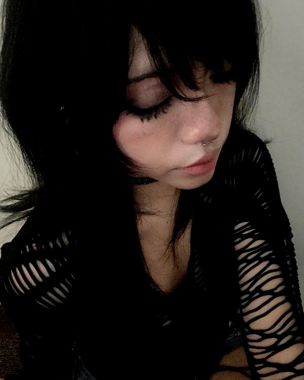 Archived image from @danvyee on Instagram