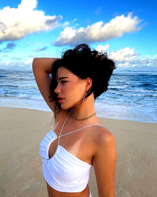 vanessa.rhd instagram image archive image