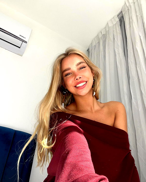 yulia.isakov instagram image archive image