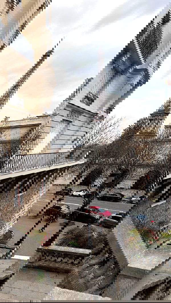 giangg._ giangg._ archive image