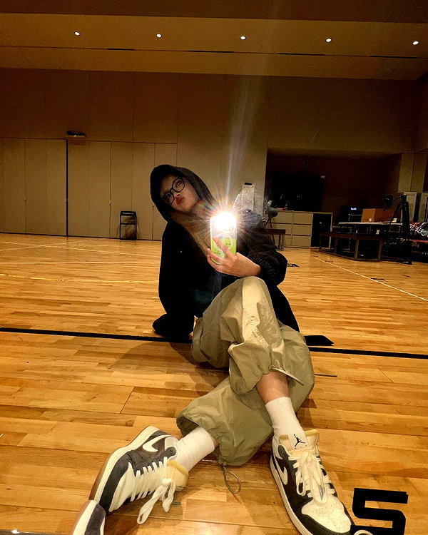 hhh.e_c.v instagram image archive image