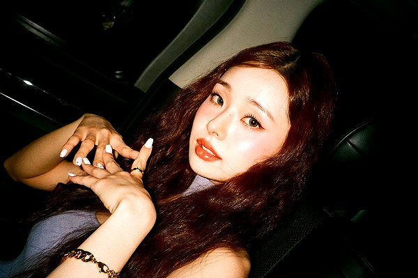 dear.zia instagram image archive image