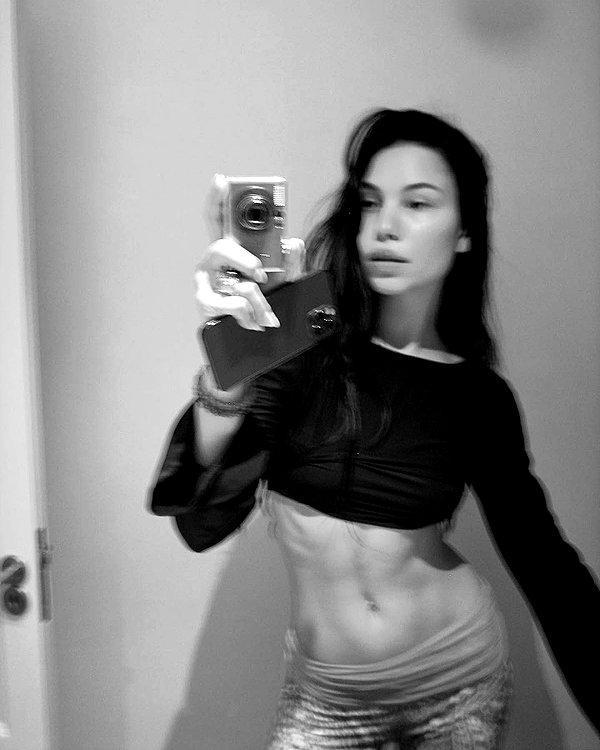 ninastodden instagram image archive image