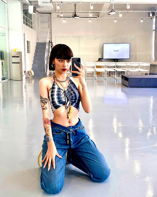 badthingalwaysg instagram image archive image