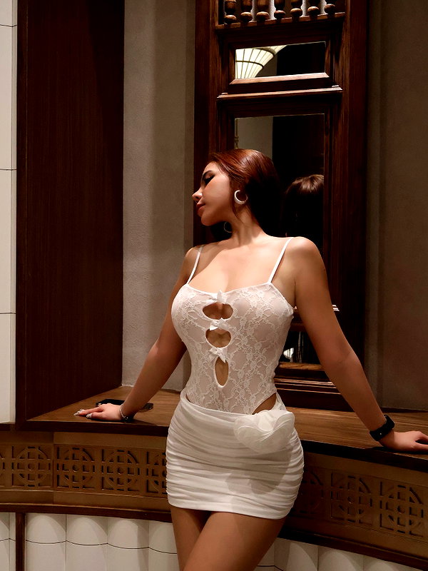 lyhythuedoxinh instagram image archive image