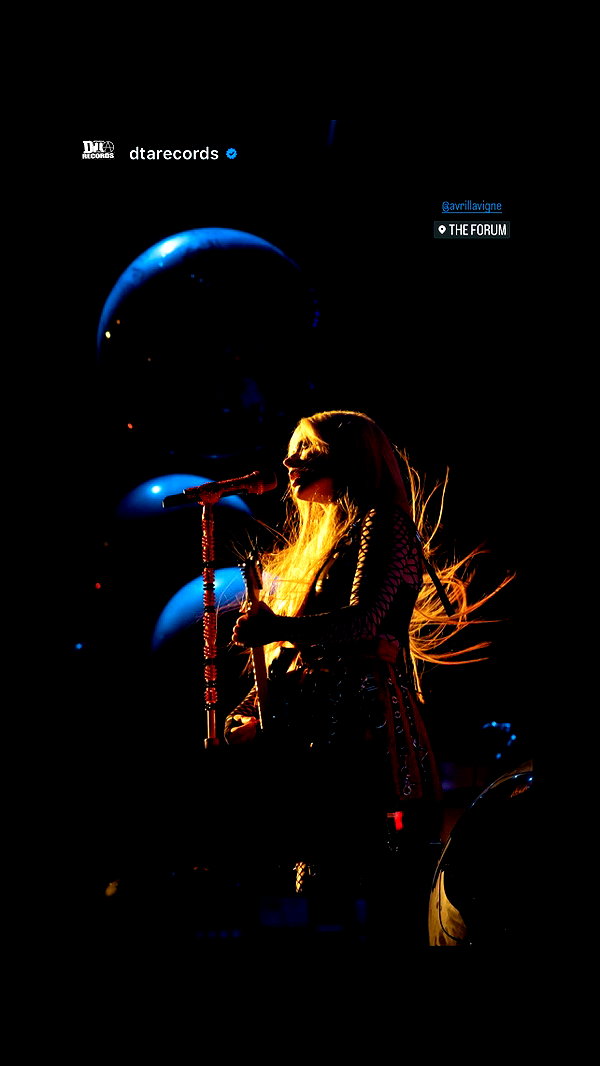 avrillavigne instagram image archive image
