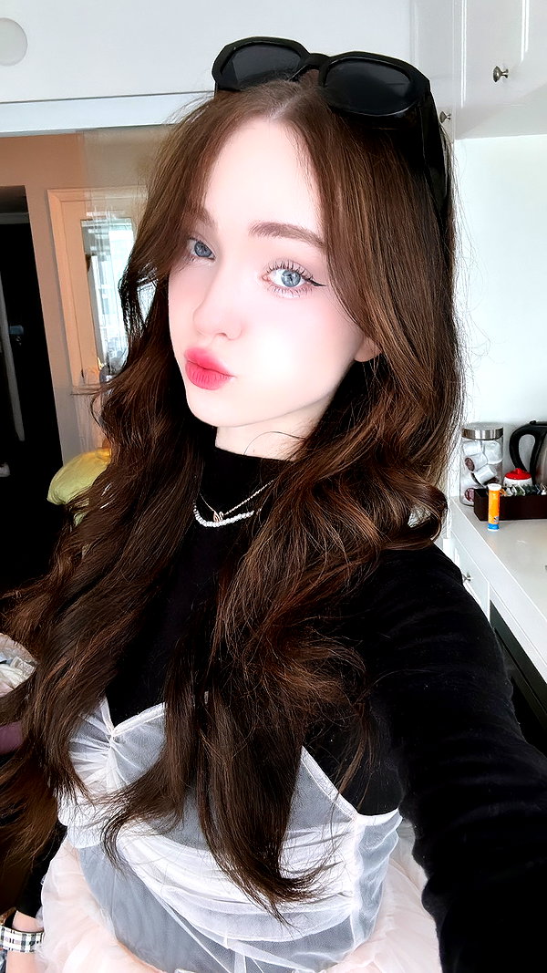 1uvgabi instagram image archive image