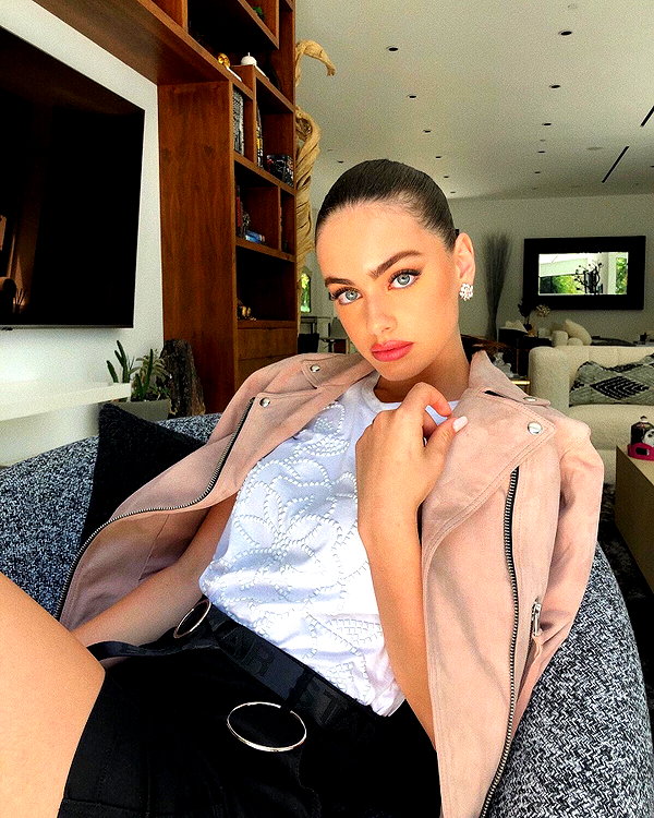 yaelshelbia instagram image archive image