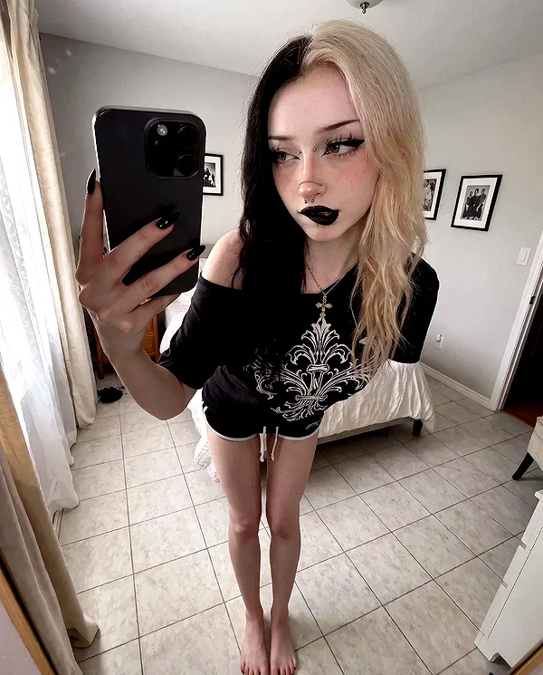 alyssaauwu instagram image archive image
