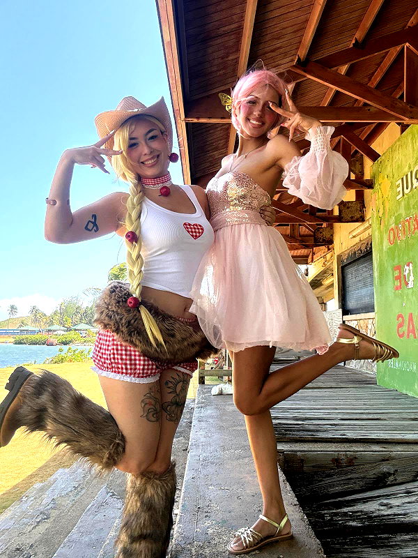raylagilliannee instagram image archive image