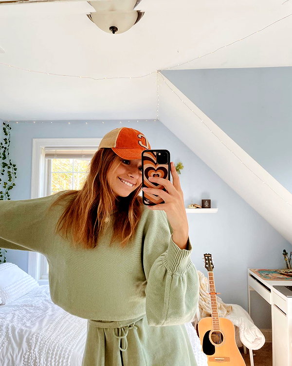 sadieemckennaa instagram image archive image