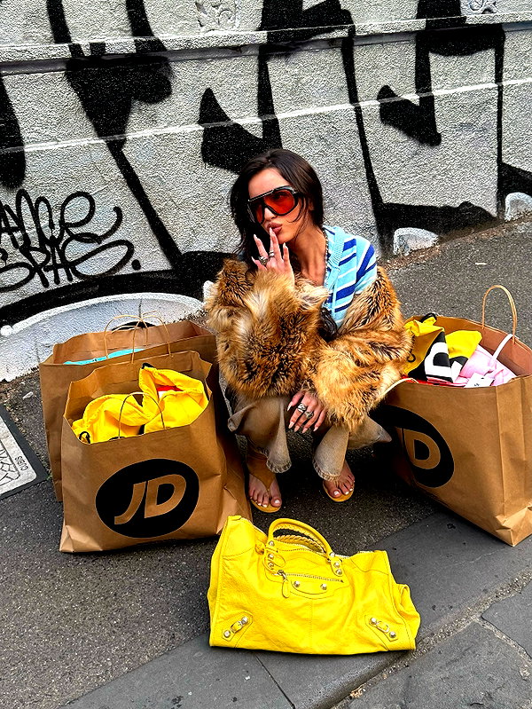 ellachristo instagram image archive image