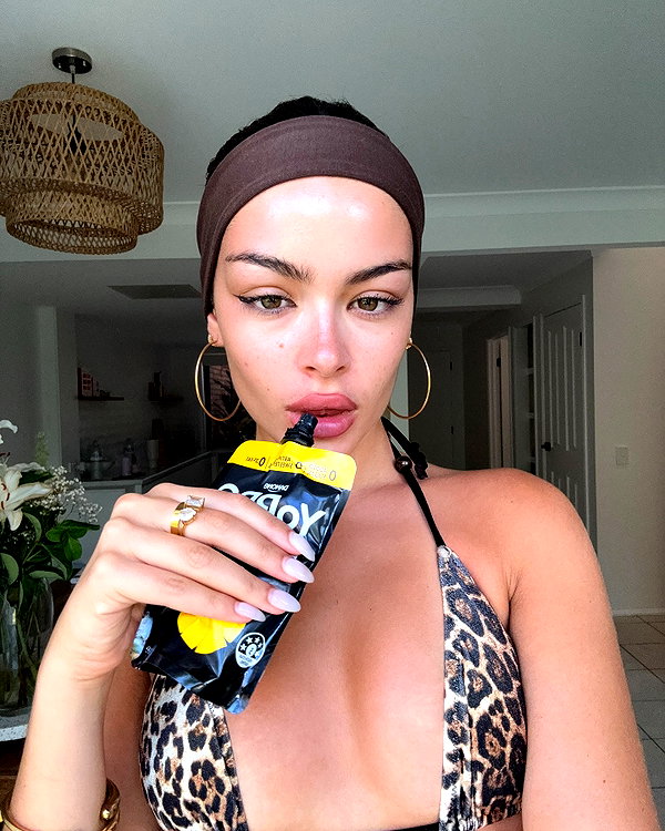 oliviaphillipps instagram image archive image