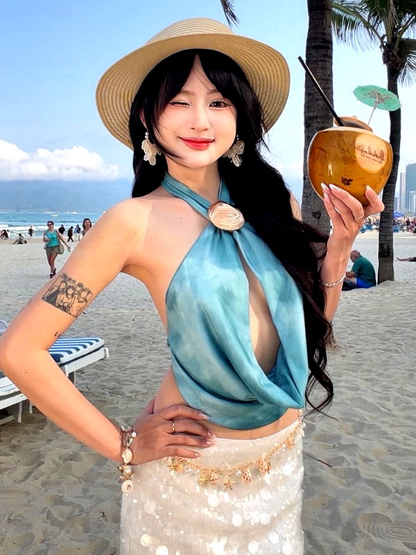 lyhythuedoxinh instagram image archive image