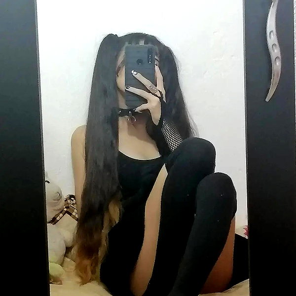 shevaal_x instagram image archive image