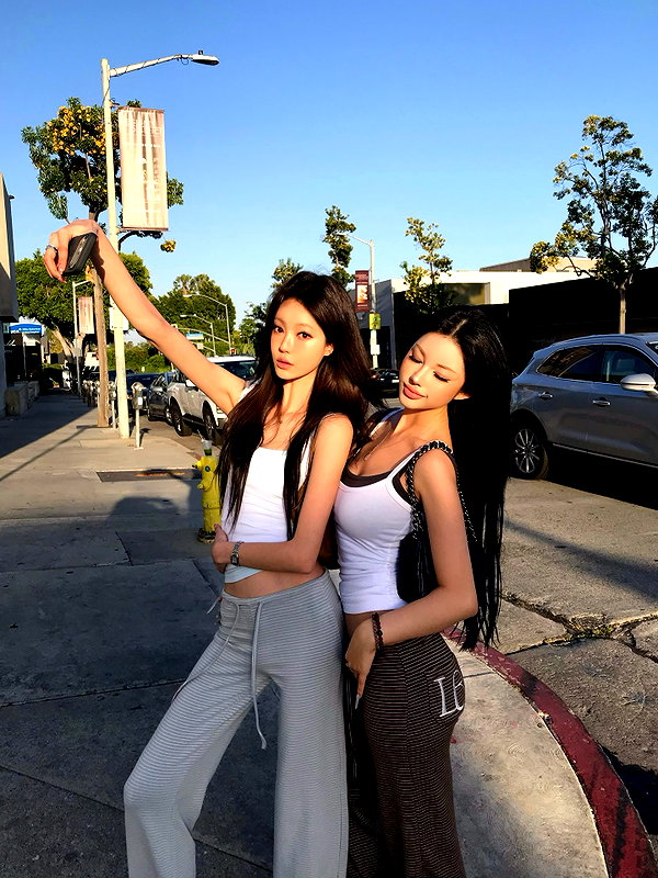 daxbin instagram image archive image