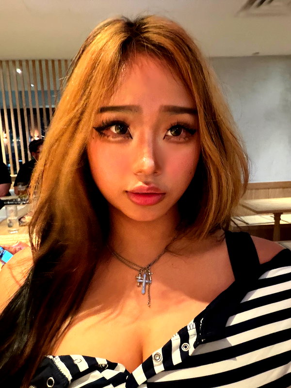 cellow111 instagram image archive image